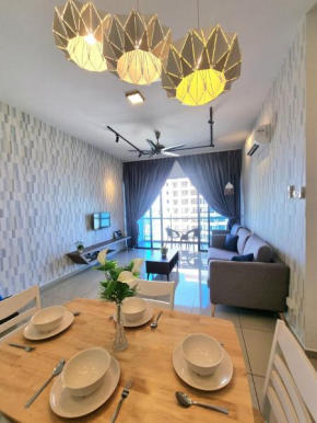 Cozy 1BR 4-6pax Atlantis/Pool/Wifi/5min to Jonker